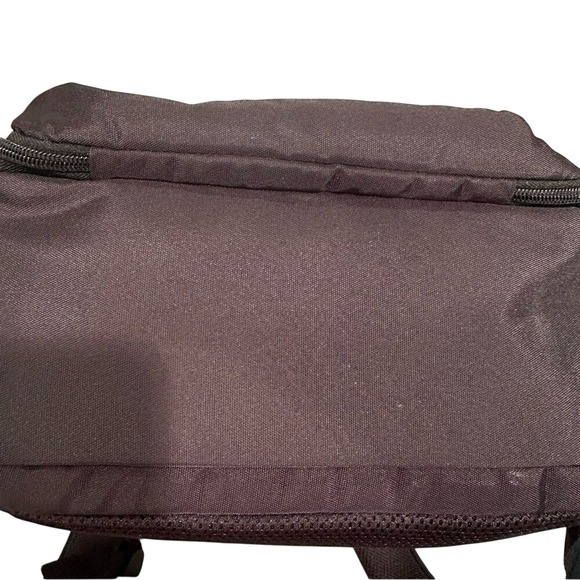 Case Logic Camera Backpack Case Red Interior LIKE NEW 12 x 7 x 17 - Picture 5 of 6